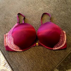 Victoria’s Secret Bra - 38D